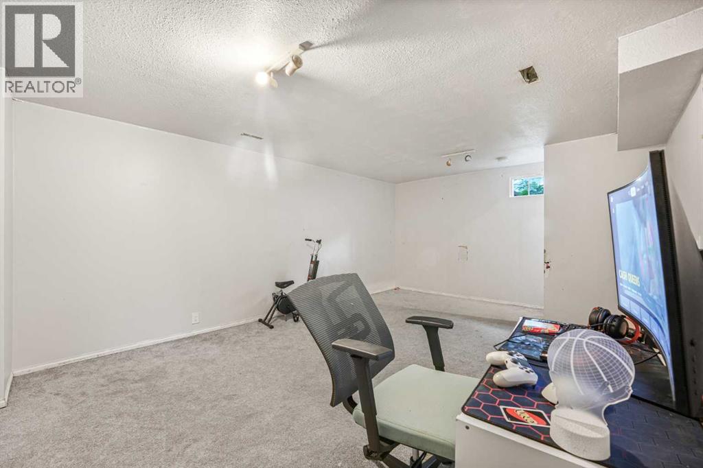 436 Templewood Place NE - 41