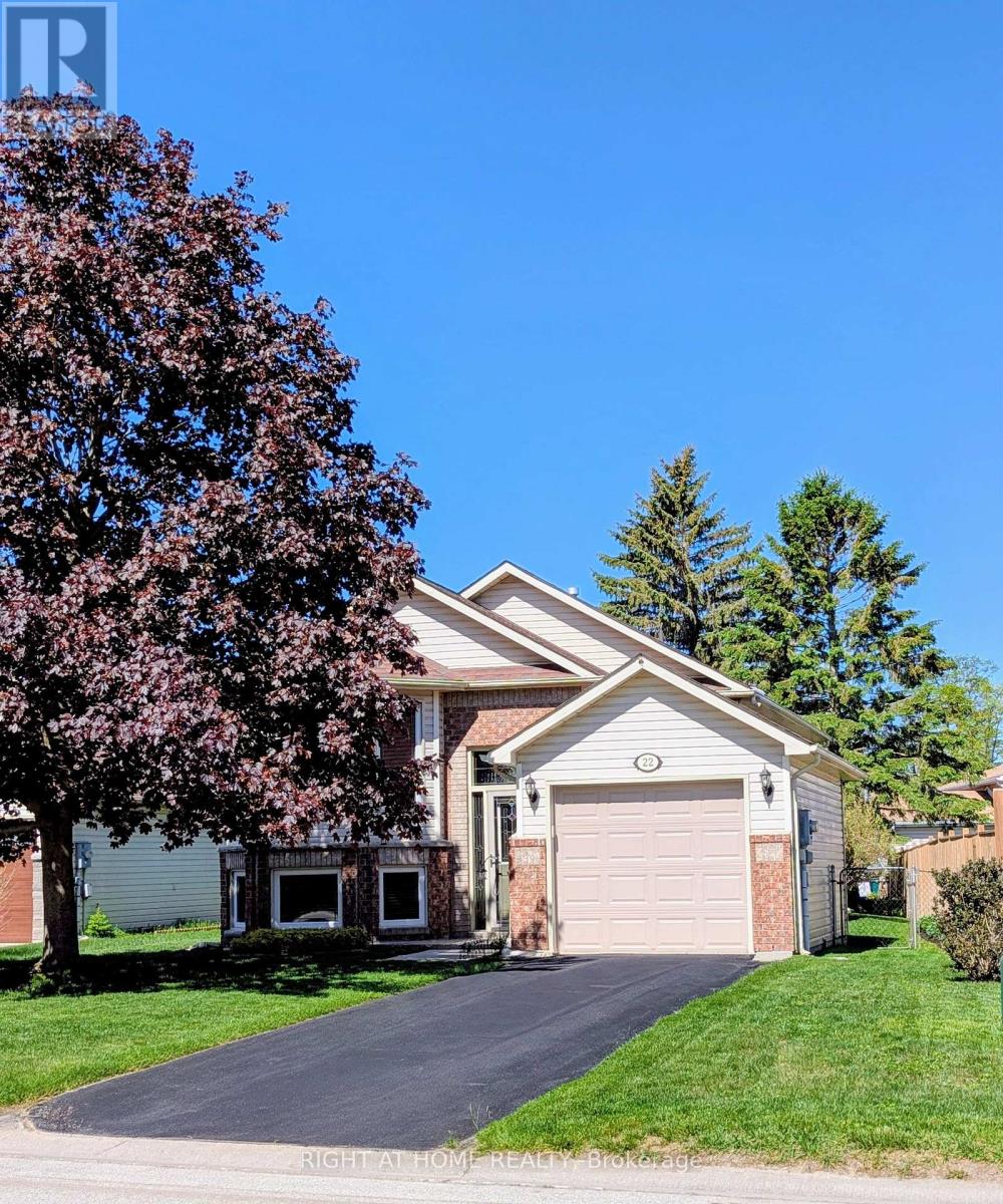 22 DONALD CRESCENT - 2