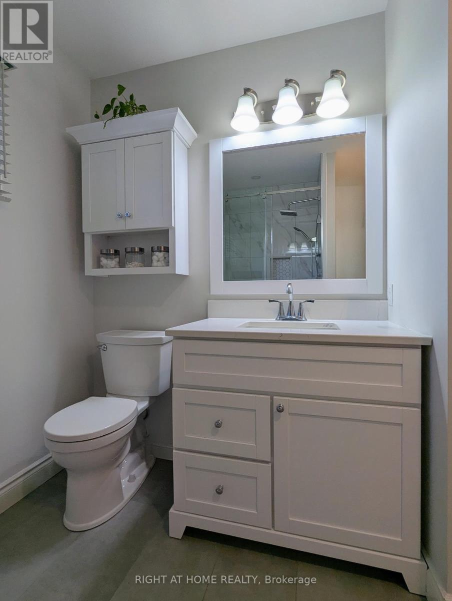 22 DONALD CRESCENT - 25