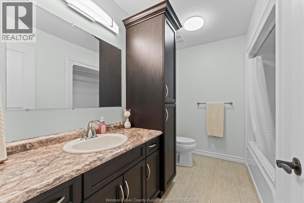 357 BOISMIER AVENUE - 20