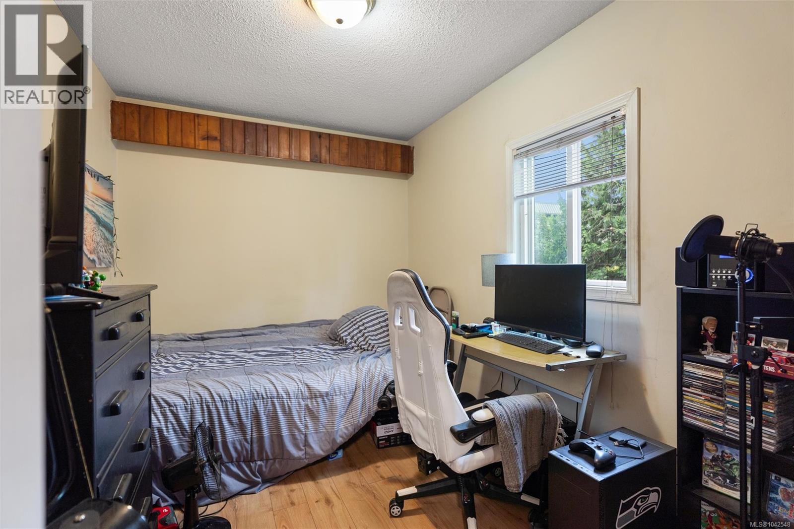 941 Inskip St - 19