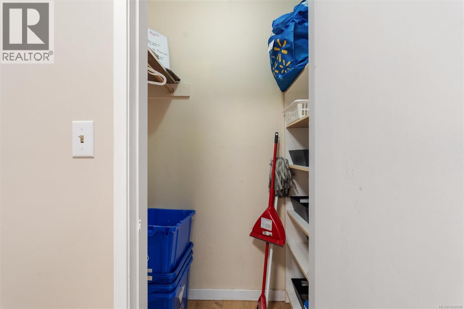 941 Inskip St - 21