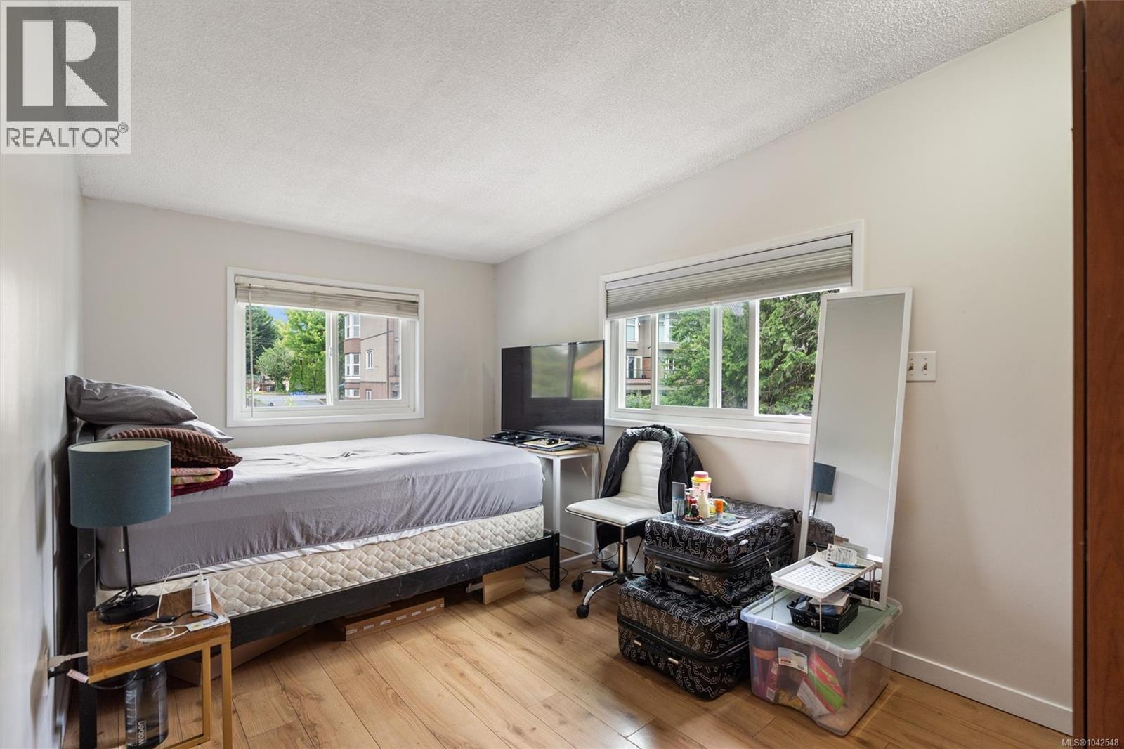 941 Inskip St - 24