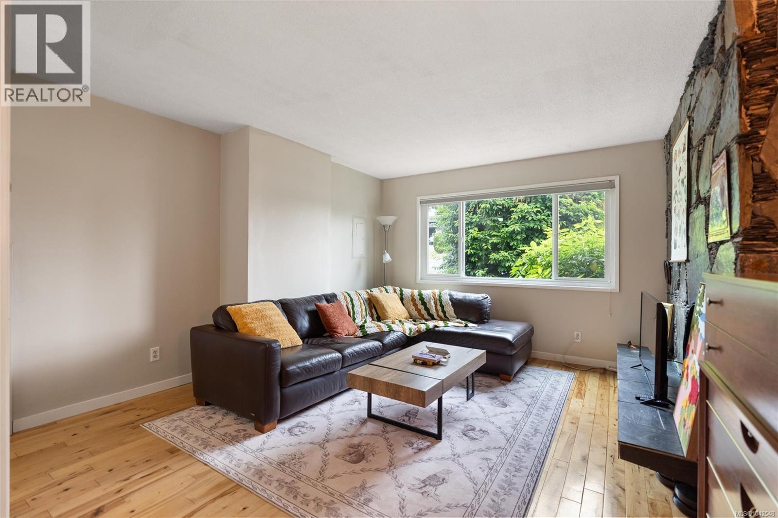 941 Inskip St - 8