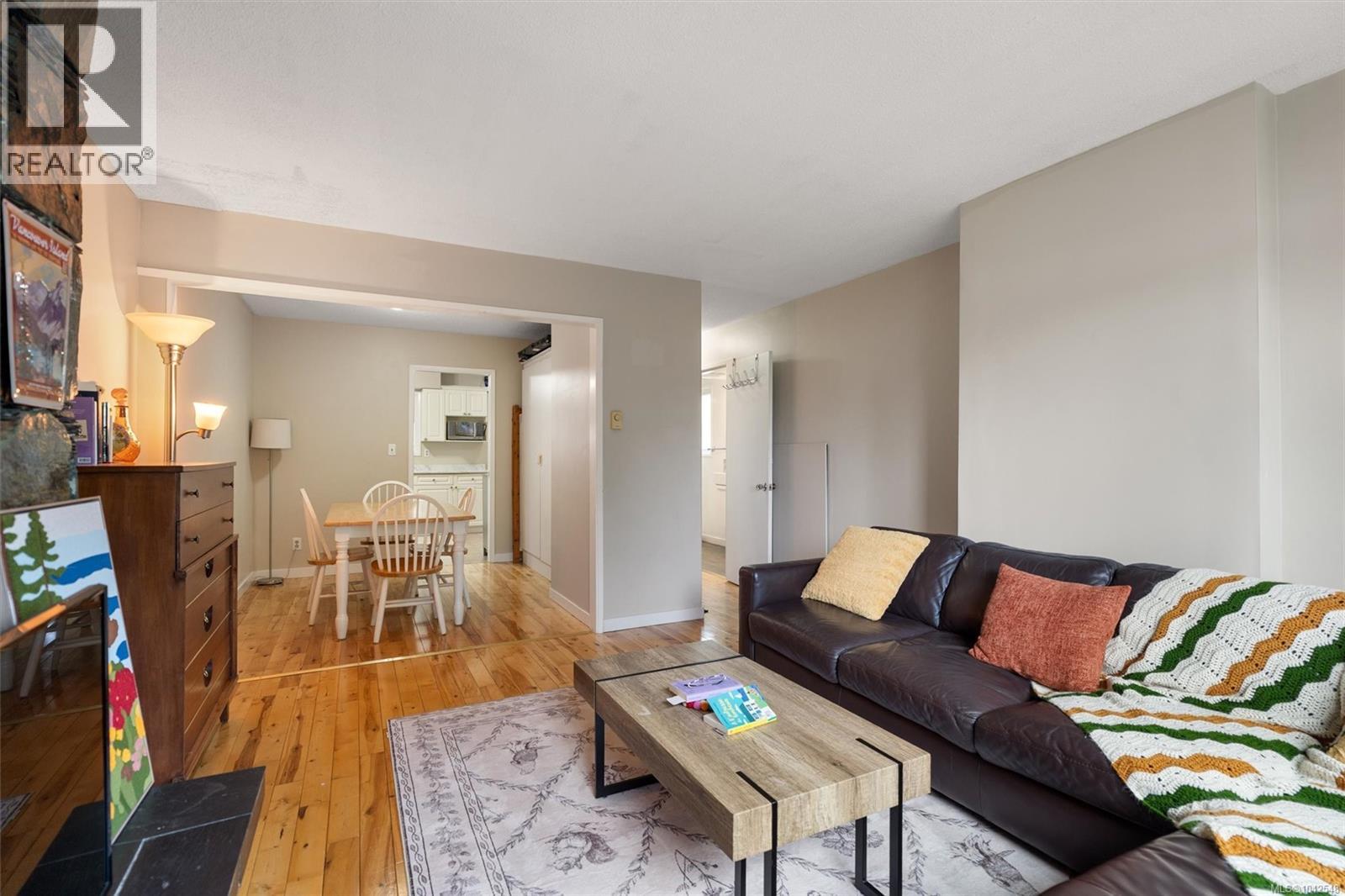 941 Inskip St - 9