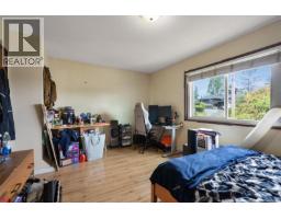 941 Inskip St, Esquimalt, BC V9A4J6 Photo 22