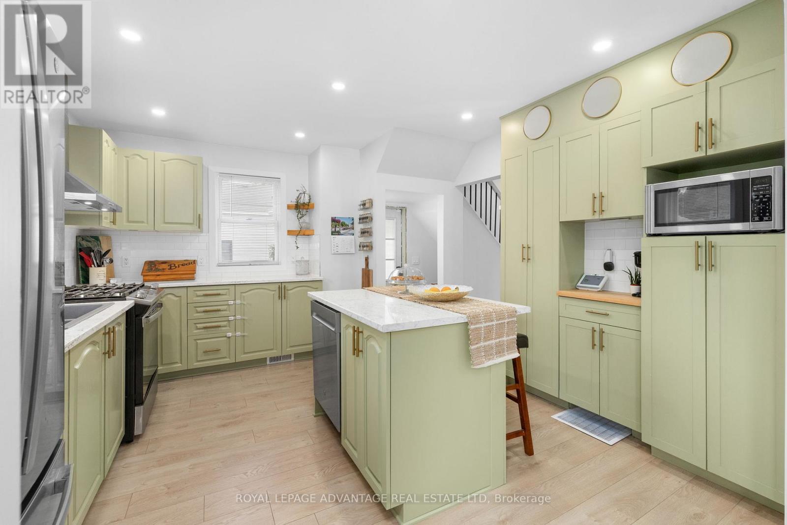 70 ABEL STREET - 7