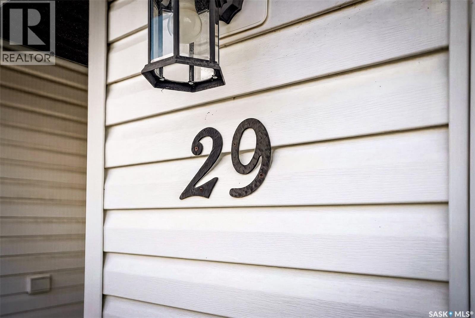 29 Edelweiss CRESCENT - 2