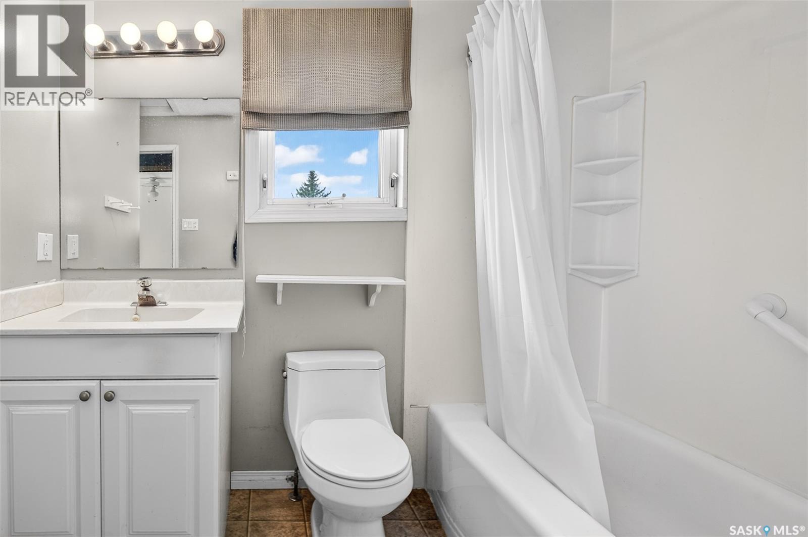 29 Edelweiss CRESCENT - 37
