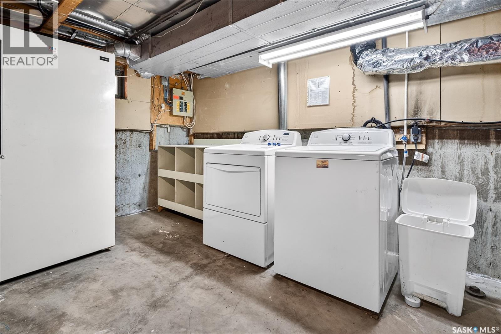 29 Edelweiss CRESCENT - 48