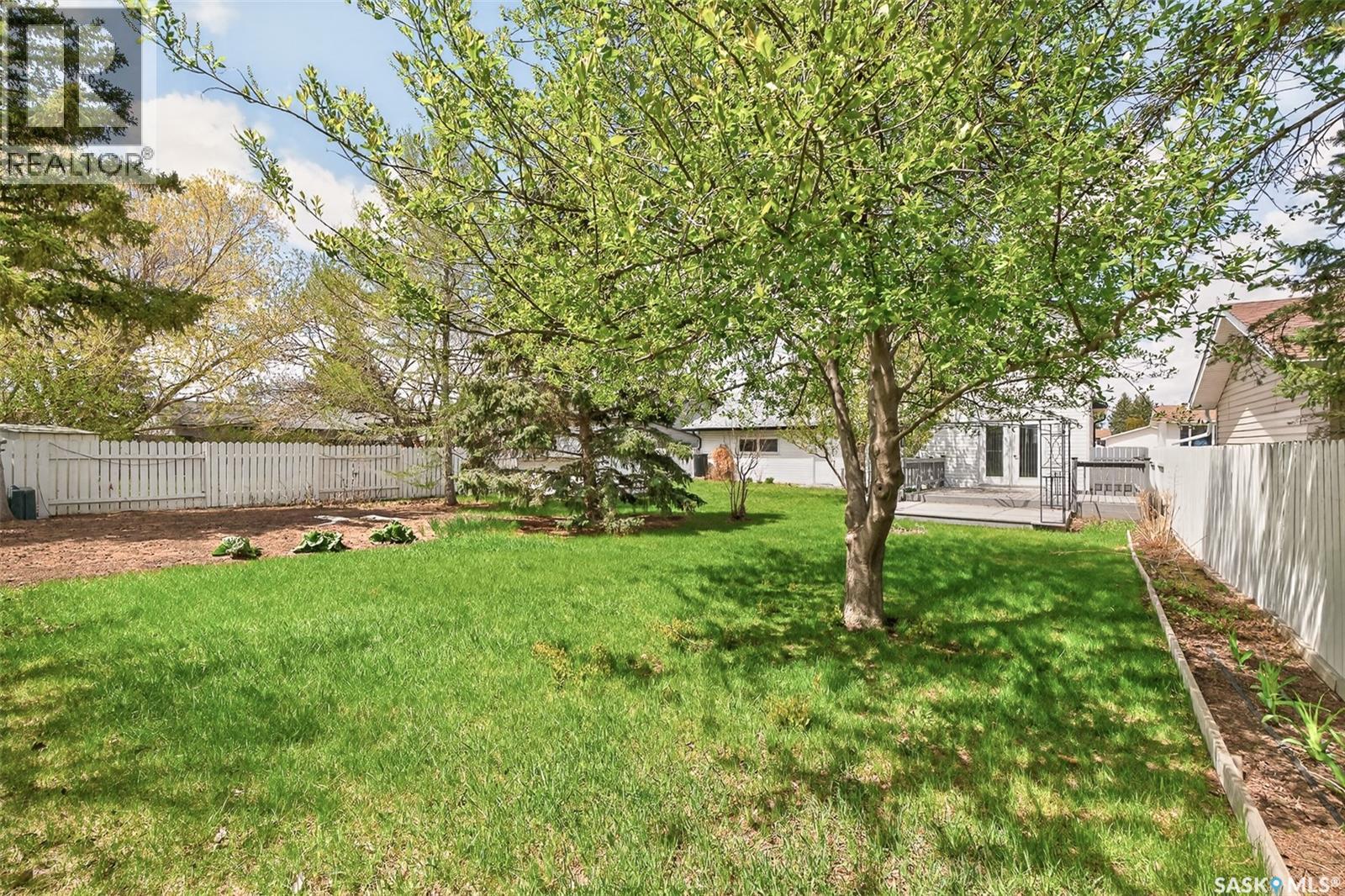 29 Edelweiss CRESCENT - 56