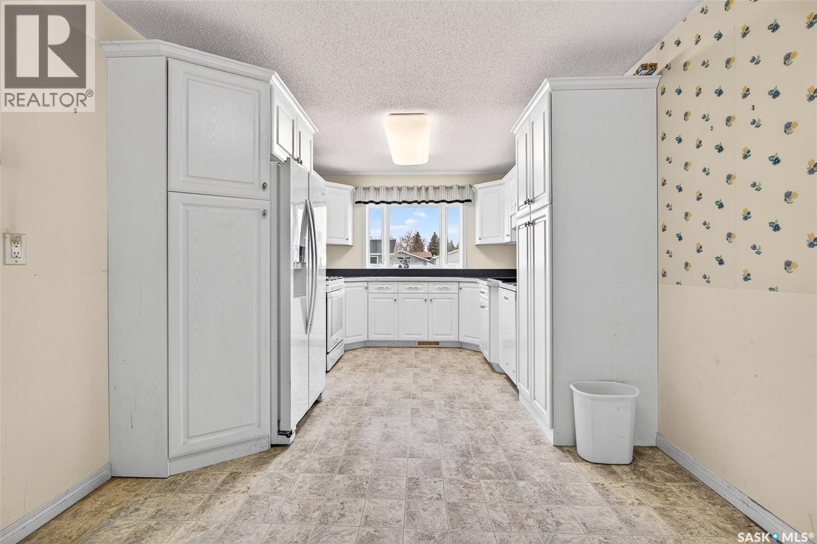 29 Edelweiss CRESCENT - 9
