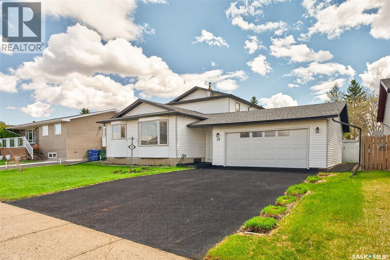 29 Edelweiss CRESCENT - 62
