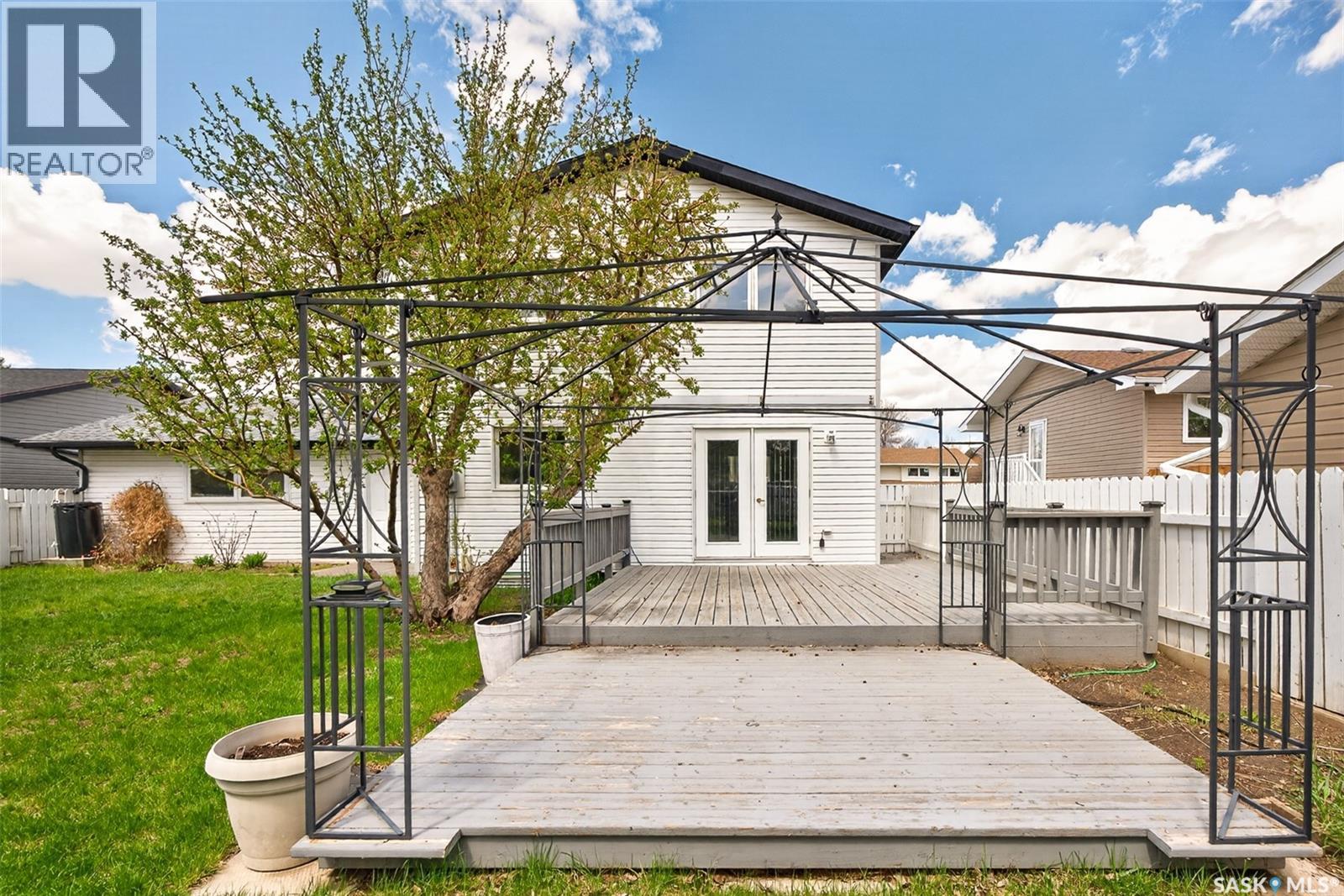 29 Edelweiss CRESCENT - 51