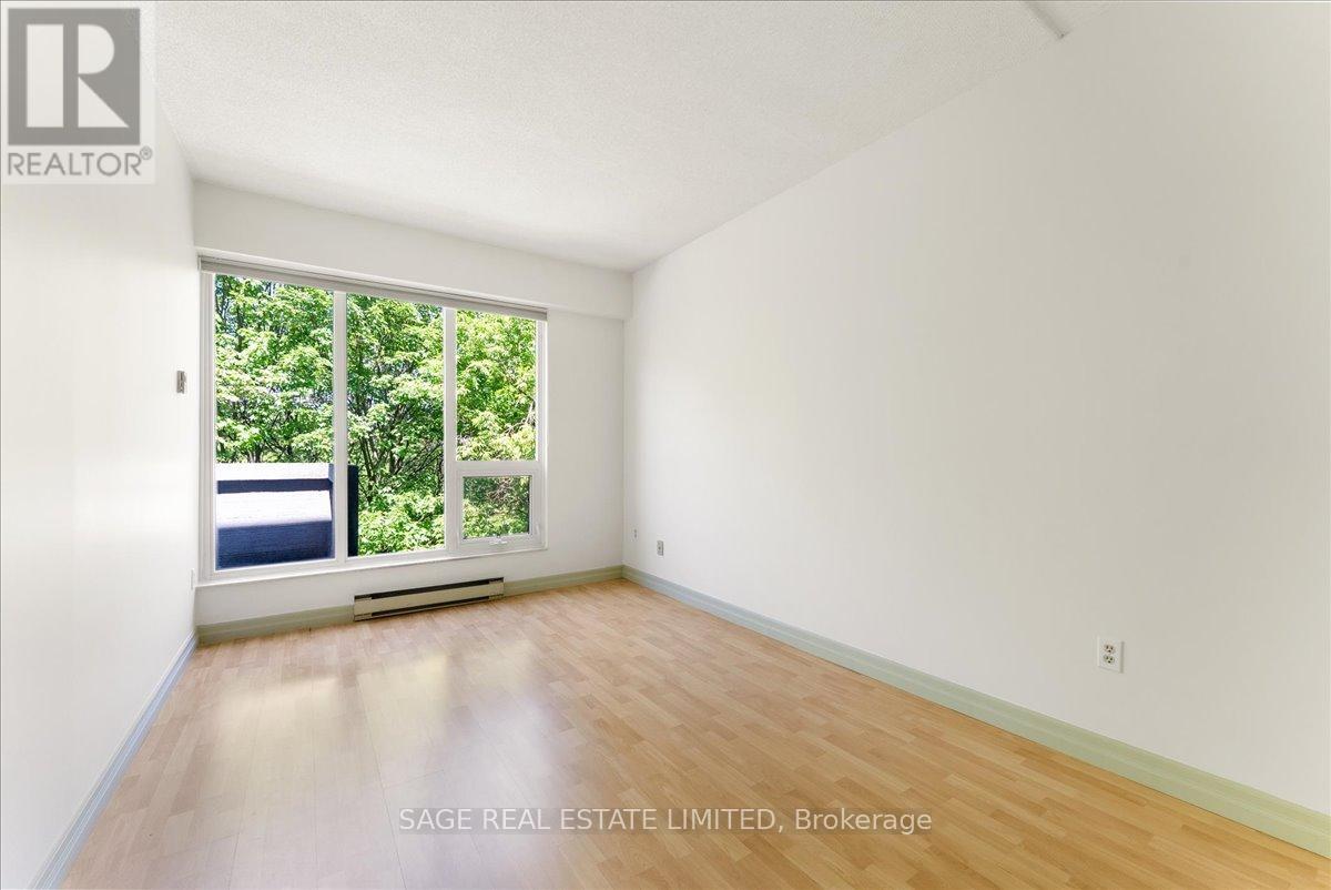 #209 360 BLOOR STREET E - 24