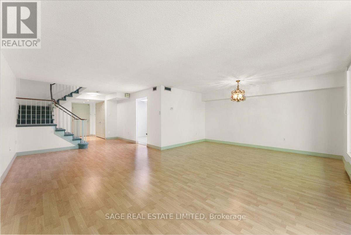 #209 360 BLOOR STREET E - 6