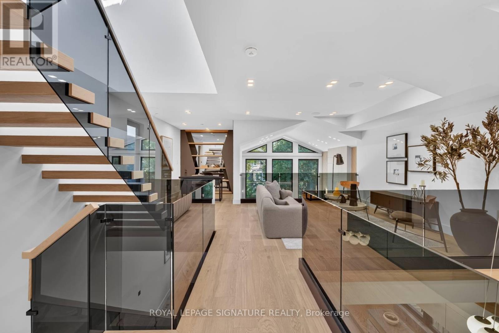 156 SNOWDON AVENUE - 16