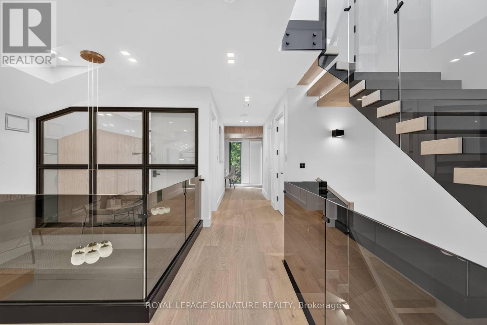 156 SNOWDON AVENUE - 20