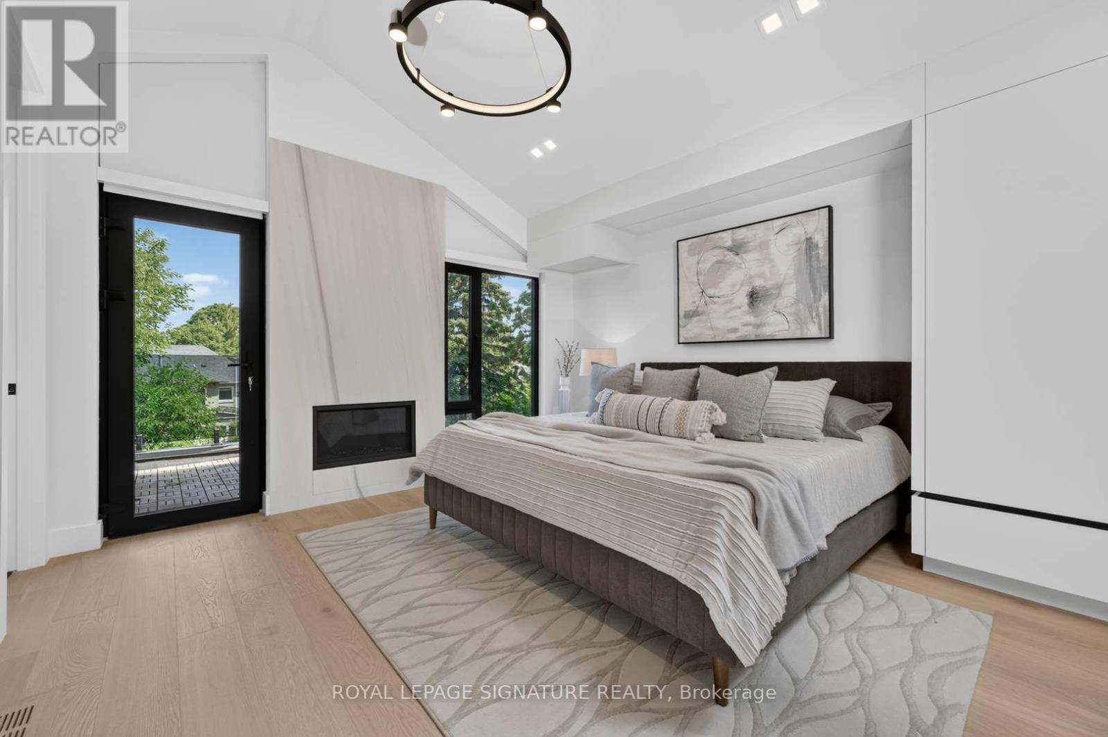 156 SNOWDON AVENUE - 27