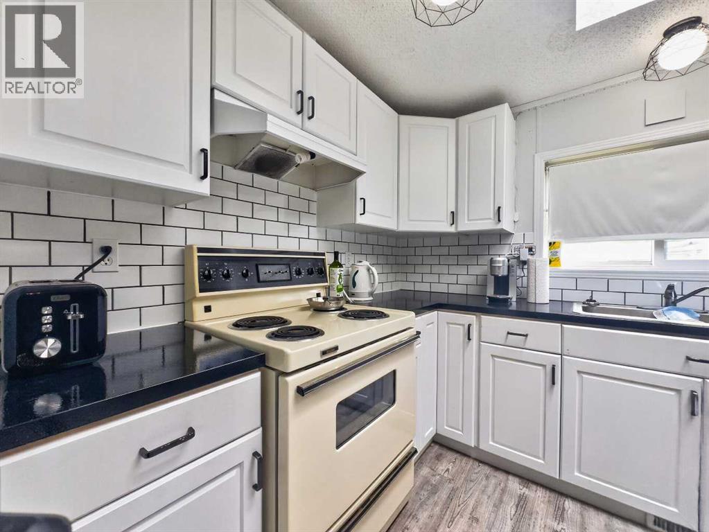 10414 103 Avenue - 7