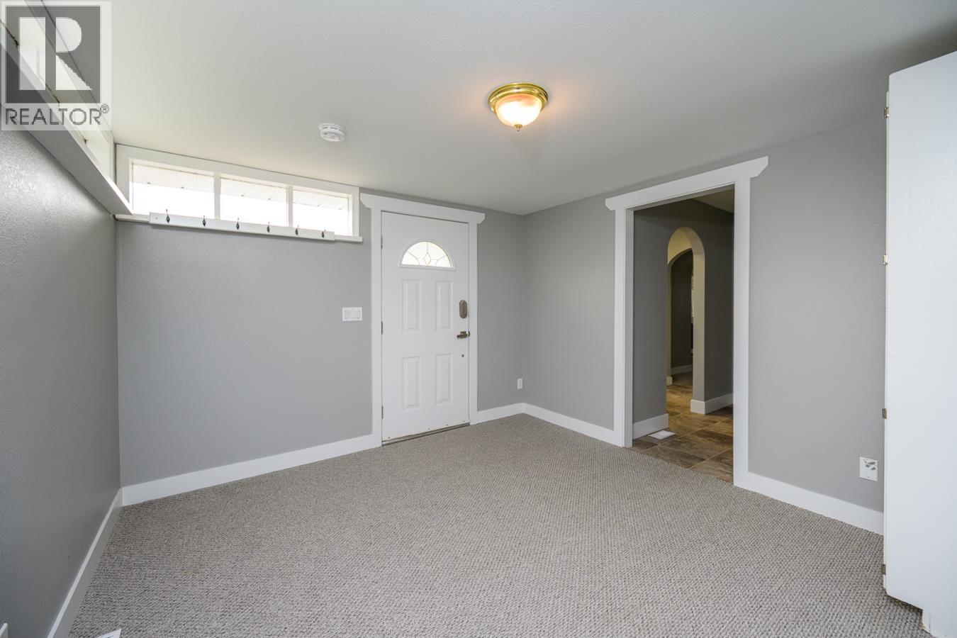 Photo 17 of 35 — 8230 PETER ROAD · Prince George, BC