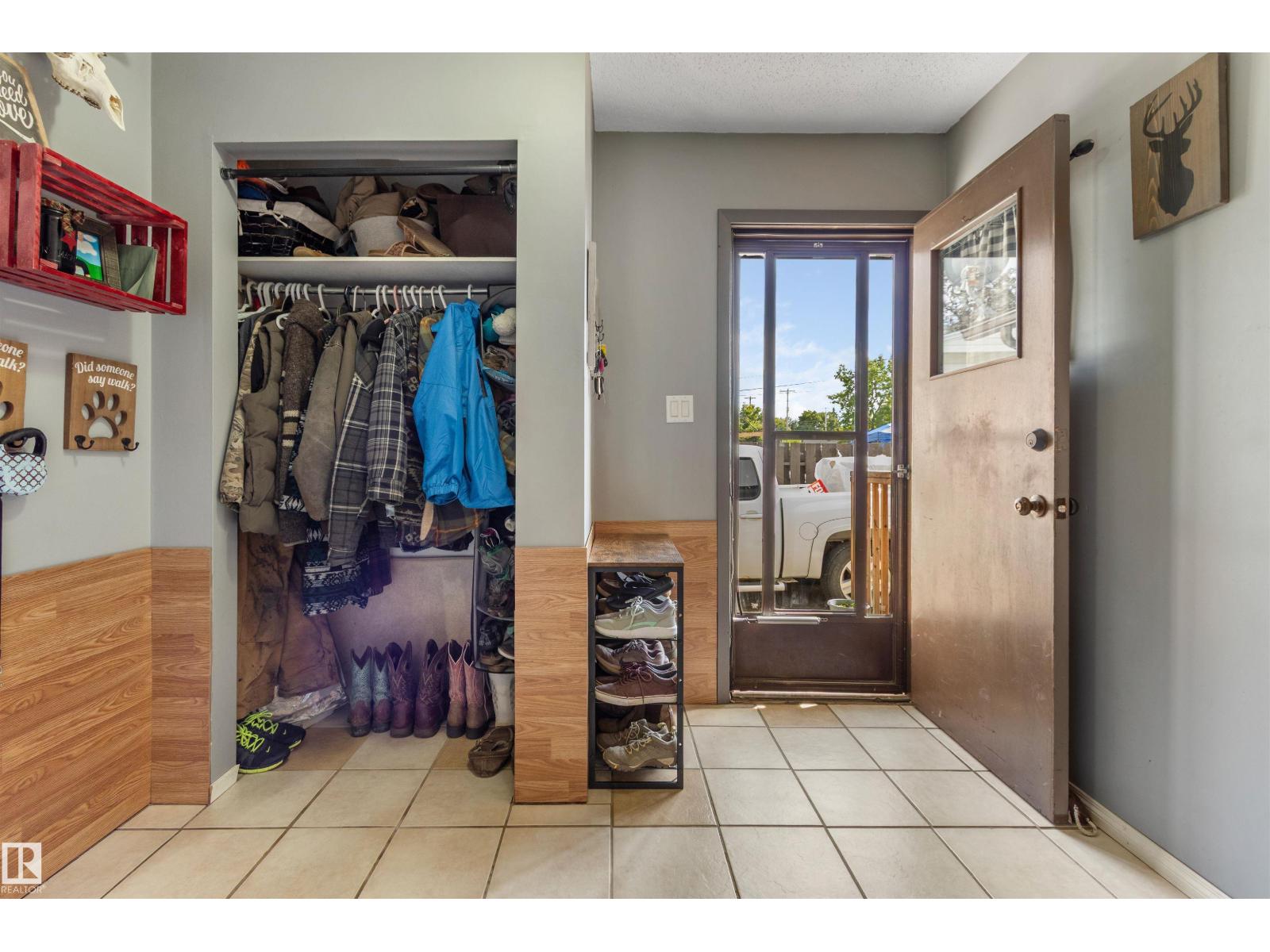 4808 43 ST — photo 13