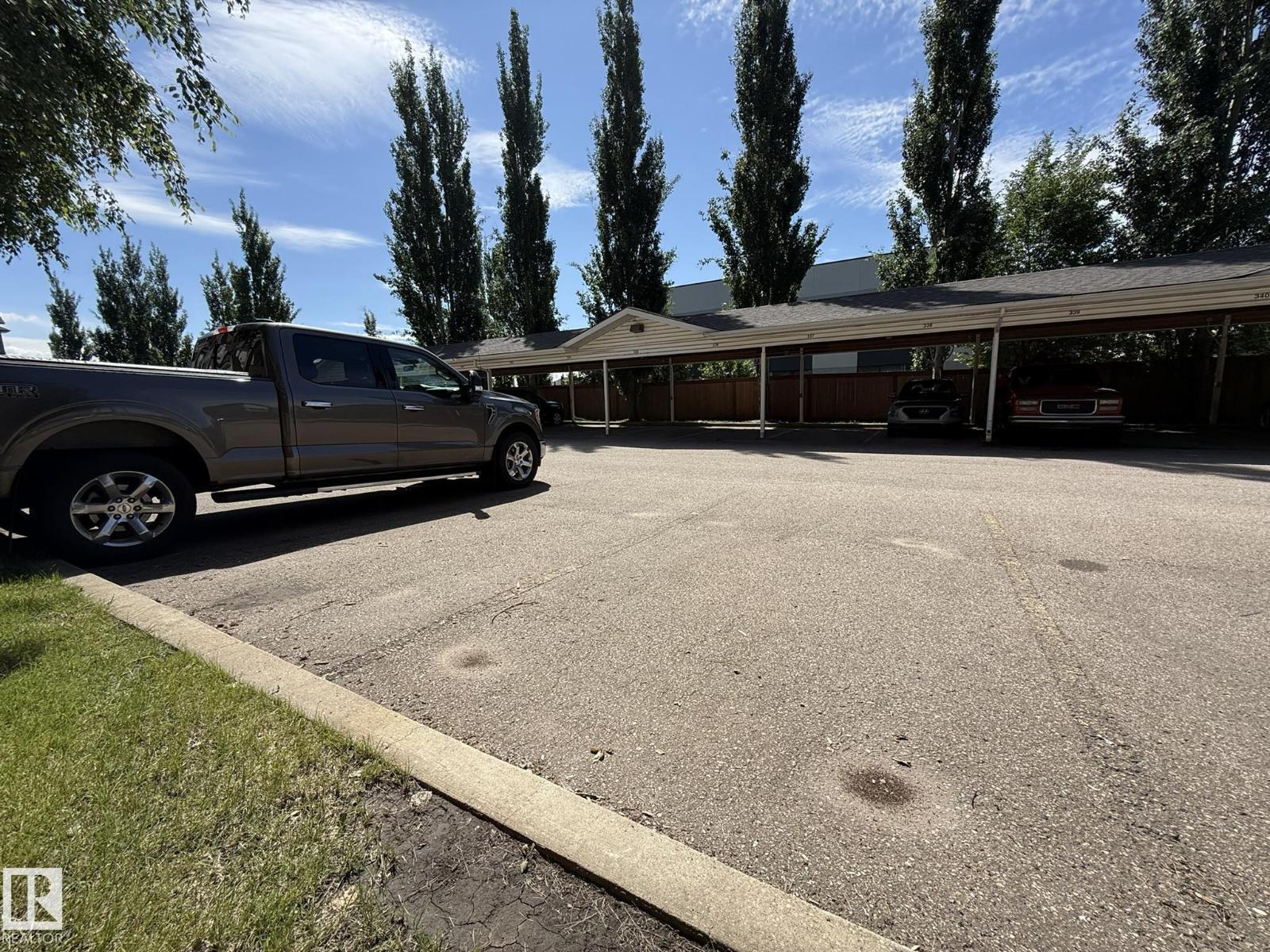 #205 3425 19 ST NW - 37