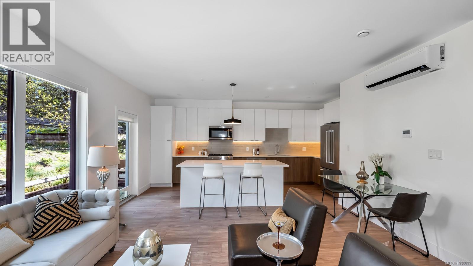 #10 2330 Sooke Rd - 3