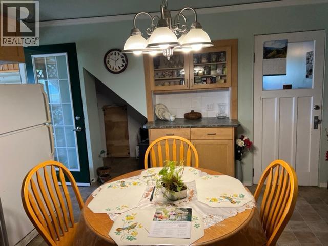 1121 ERICKSON Road - 2