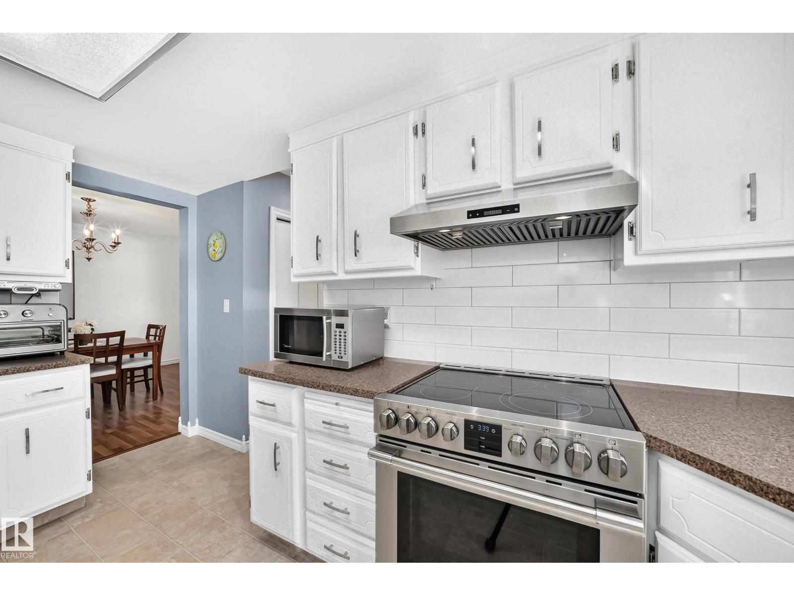 10451 26 AV NW - 10