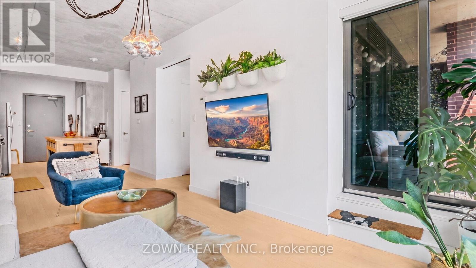 #222 246 LOGAN AVENUE - Image 12