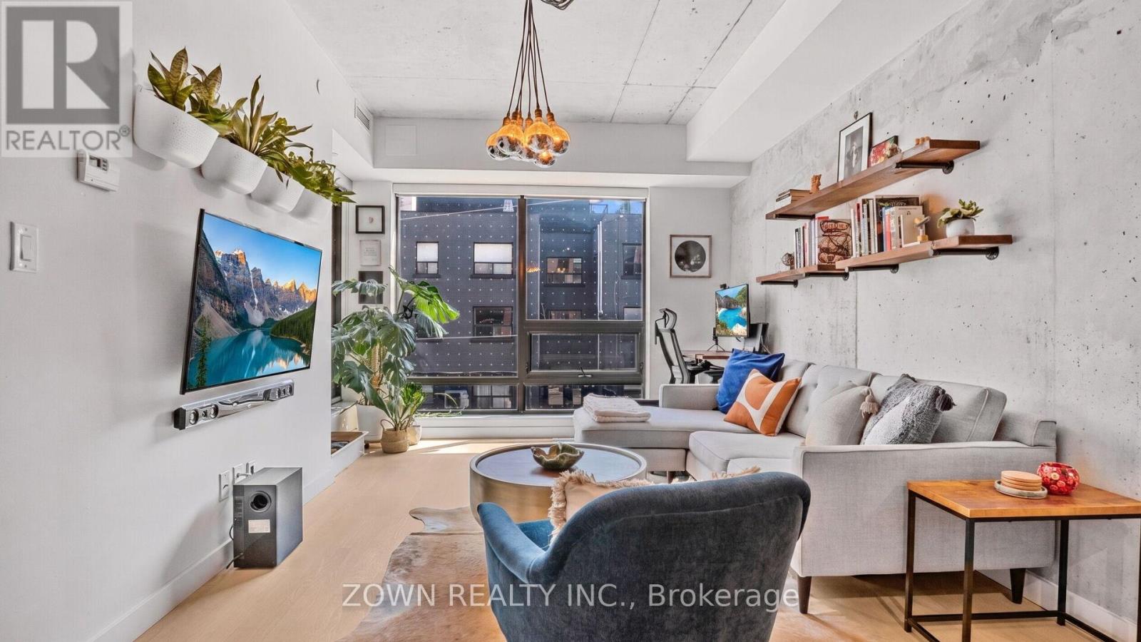 #222 246 LOGAN AVENUE - Image 9
