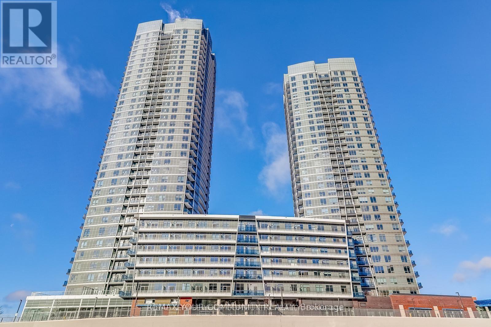 Photo of 3006 - 30 UPPER MALL WAY