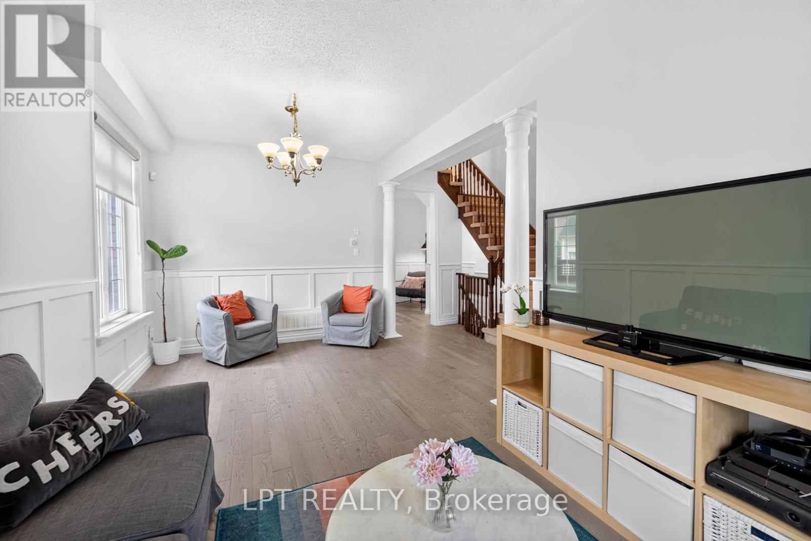 32 WILLIAM GASPAR COURT - 10