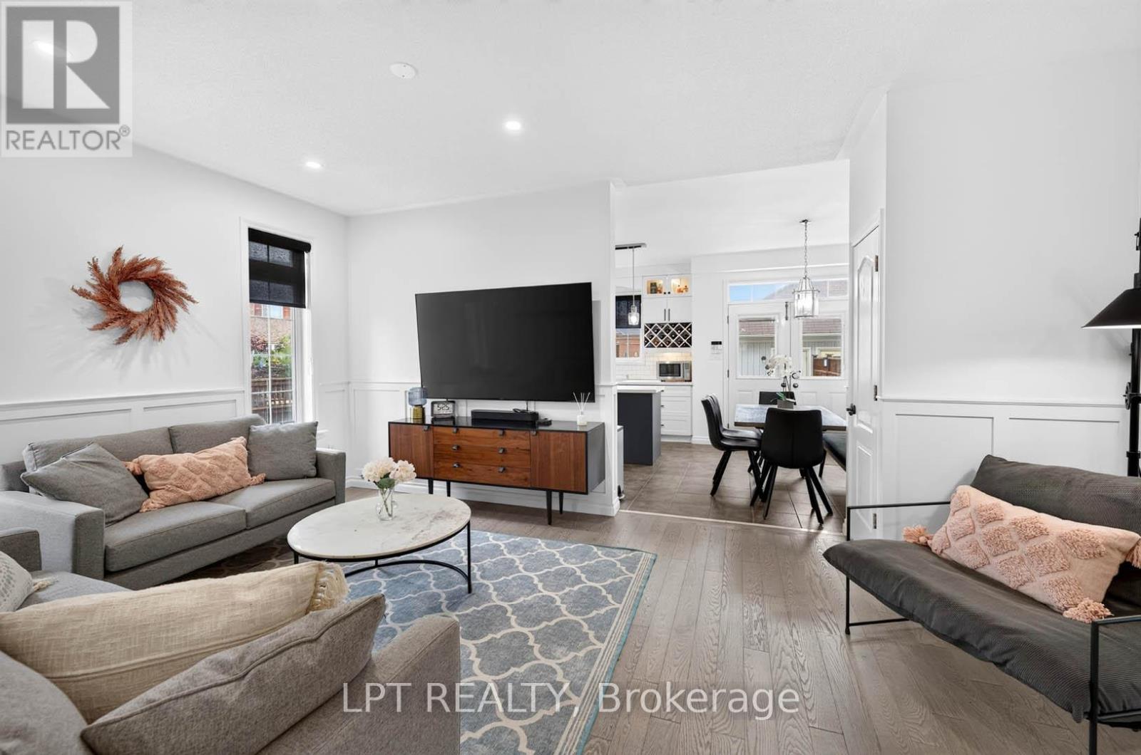 32 WILLIAM GASPAR COURT - 12