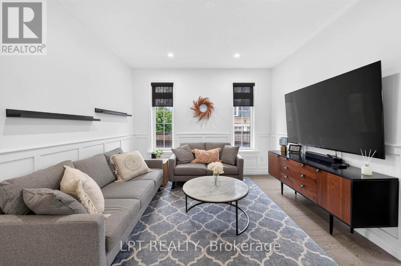 32 WILLIAM GASPAR COURT - 13