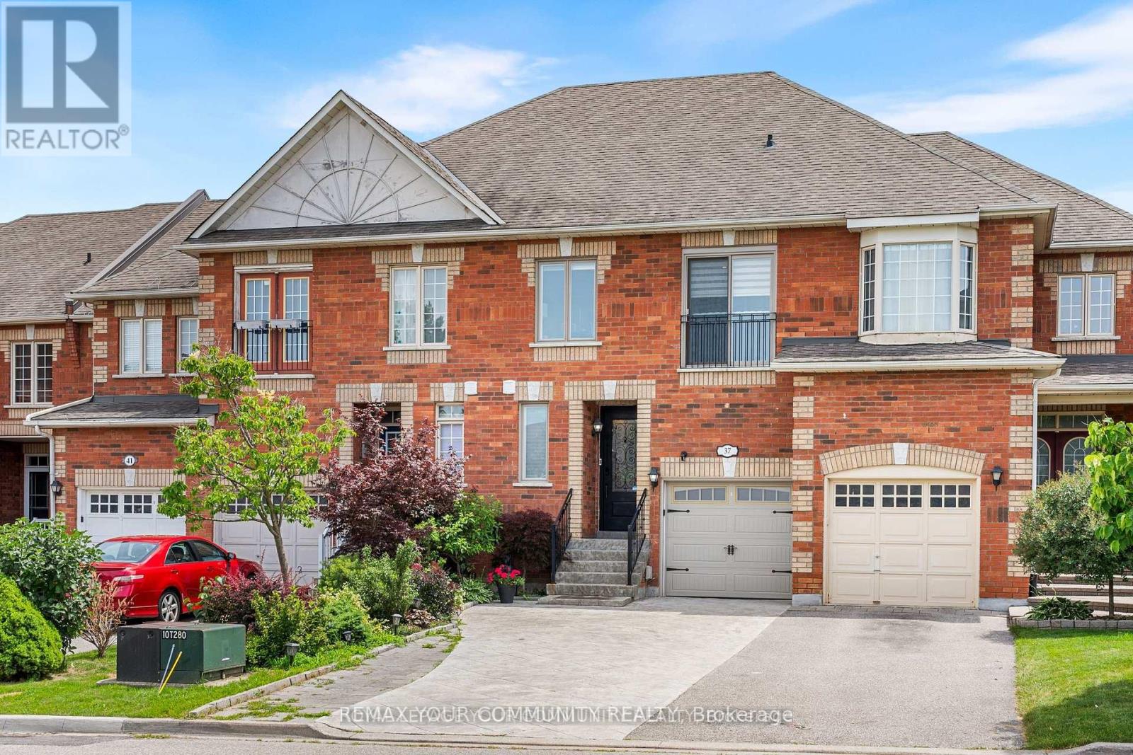 37 COPPERSTONE CRESCENT - 1