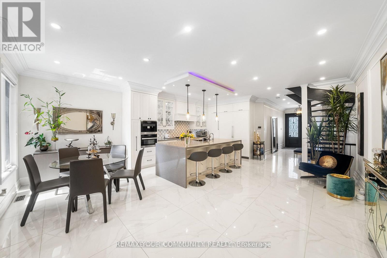 37 COPPERSTONE CRESCENT - 13