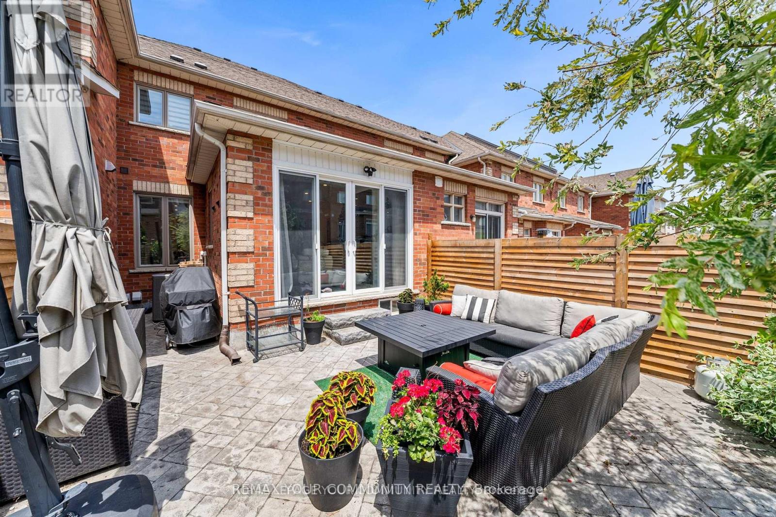 37 COPPERSTONE CRESCENT - 36
