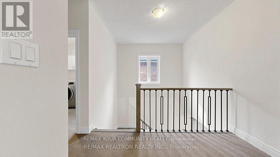 40 MEADOWSWEET LANE - 28