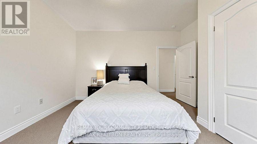 40 MEADOWSWEET LANE - 31