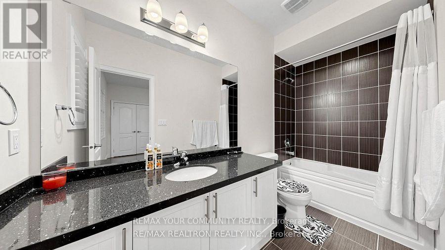 40 MEADOWSWEET LANE - 36