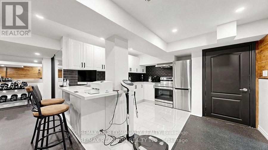 40 MEADOWSWEET LANE - 44