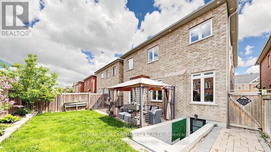 40 MEADOWSWEET LANE - 46
