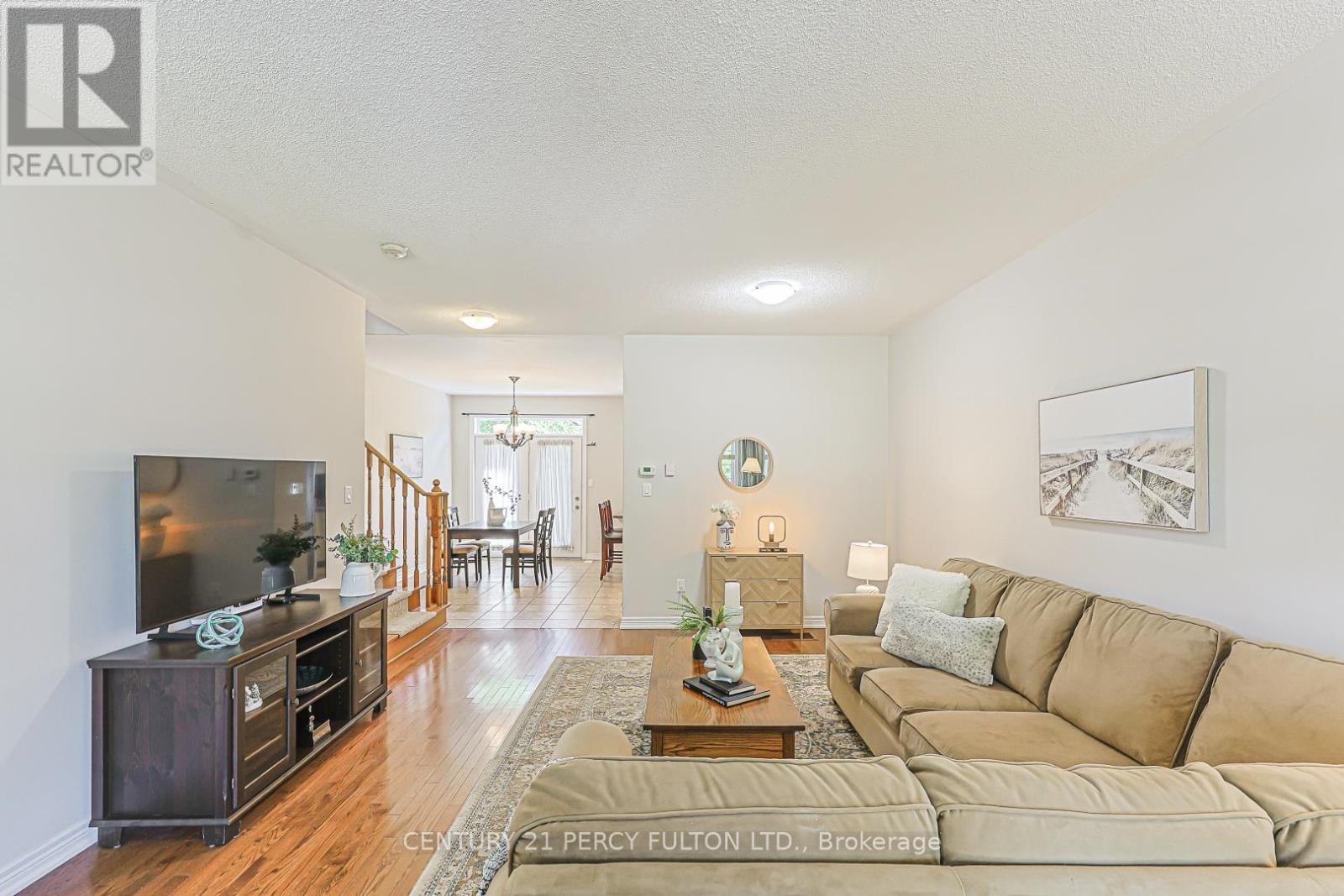 42 ARTHUR CASE CRESCENT - 6