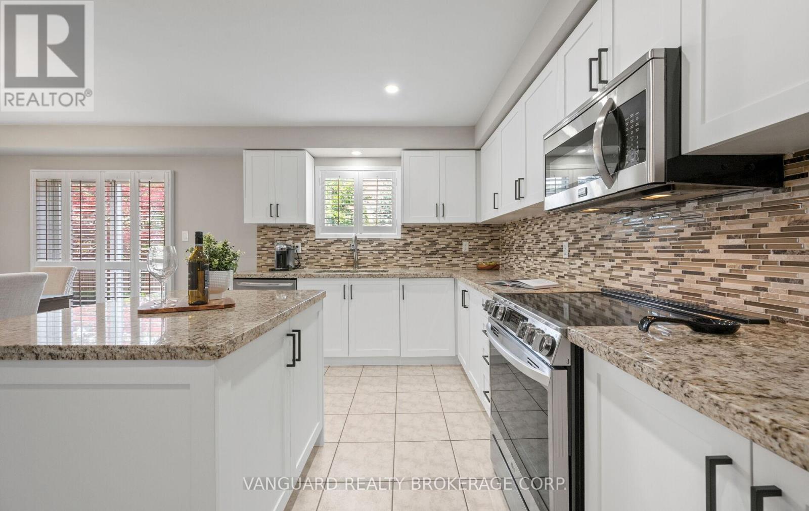 22 MONTEITH CRESCENT - 22