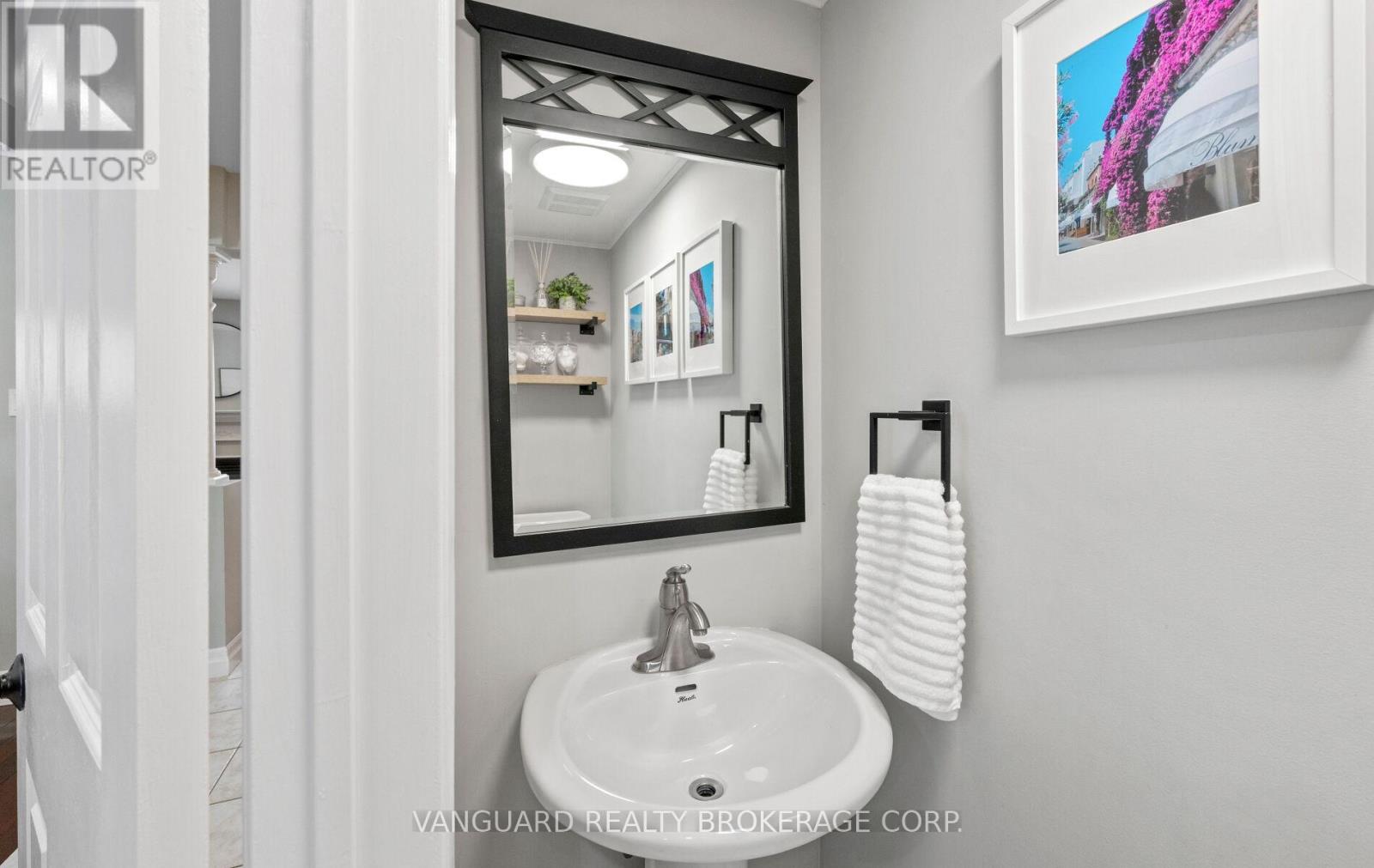 22 MONTEITH CRESCENT - 23