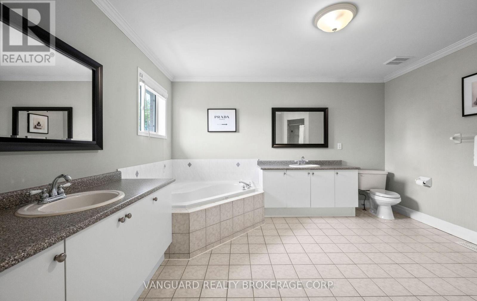 22 MONTEITH CRESCENT - 28