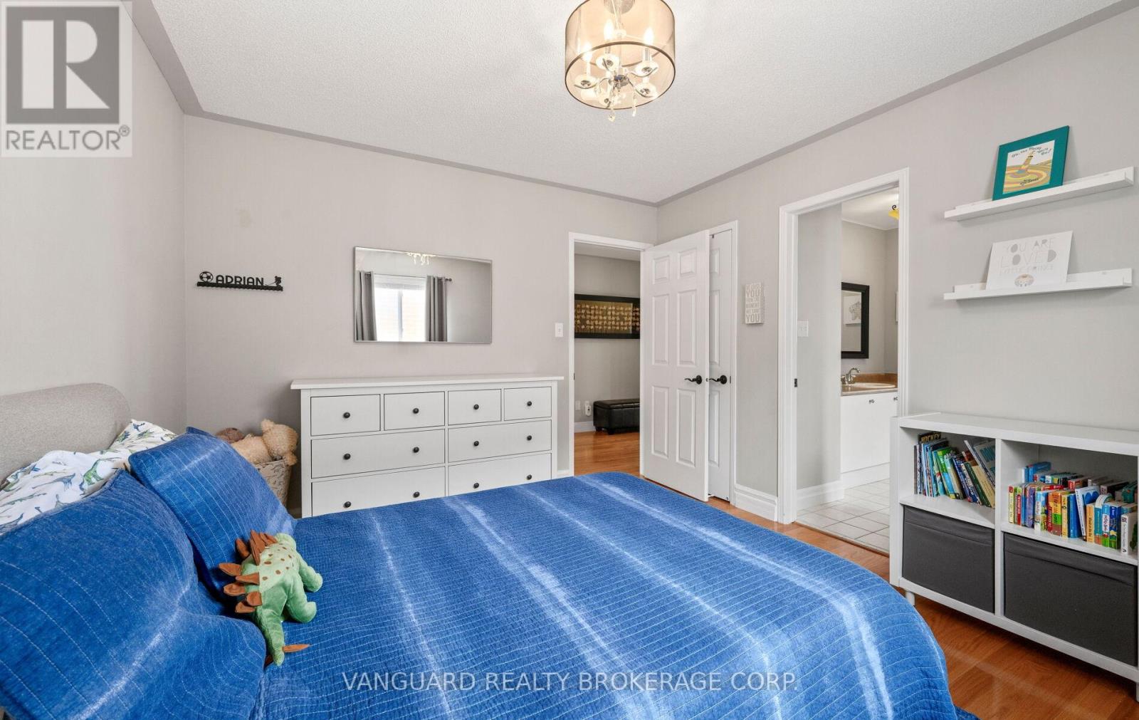 22 MONTEITH CRESCENT - 30