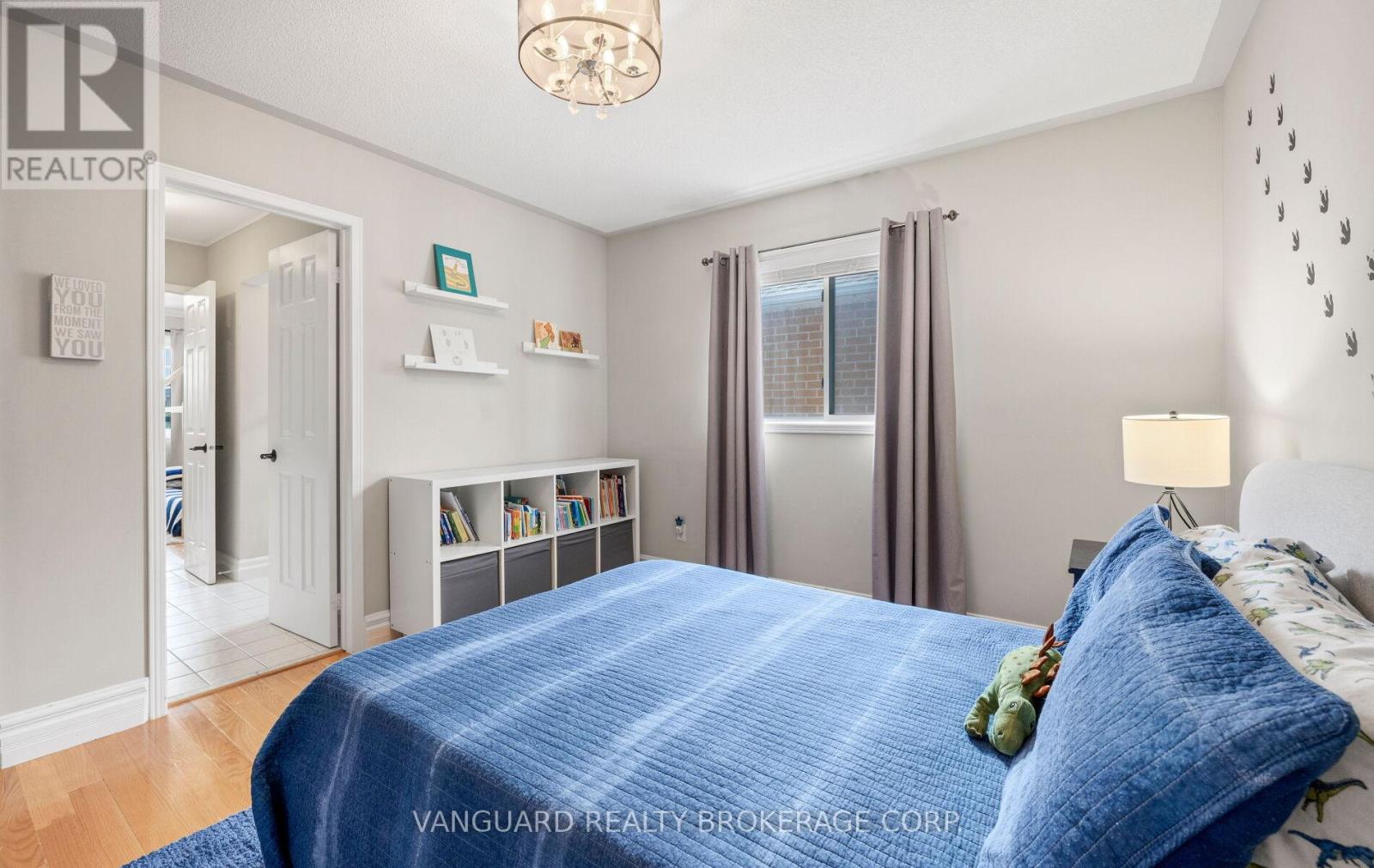 22 MONTEITH CRESCENT - 31
